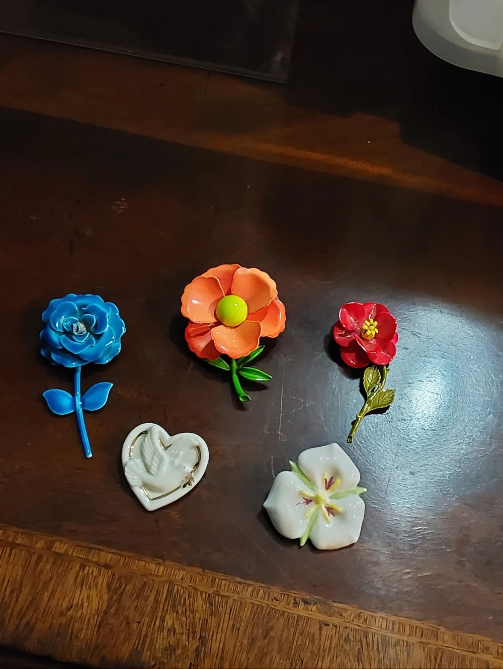 Lenox Blue, Coral, Red and White Floral Brooch Lot - Picture 3 of 5
